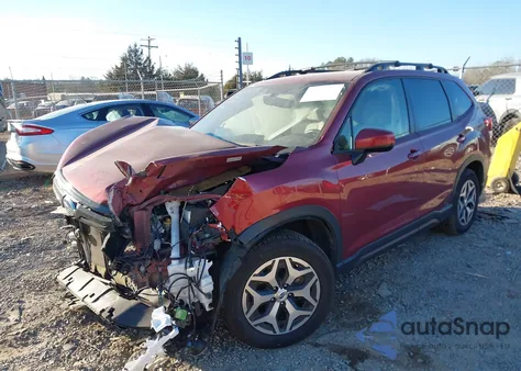 2023 Subaru Forester Premium z USA, uszkodzony, nr VIN JF2SKAEC5PH449294